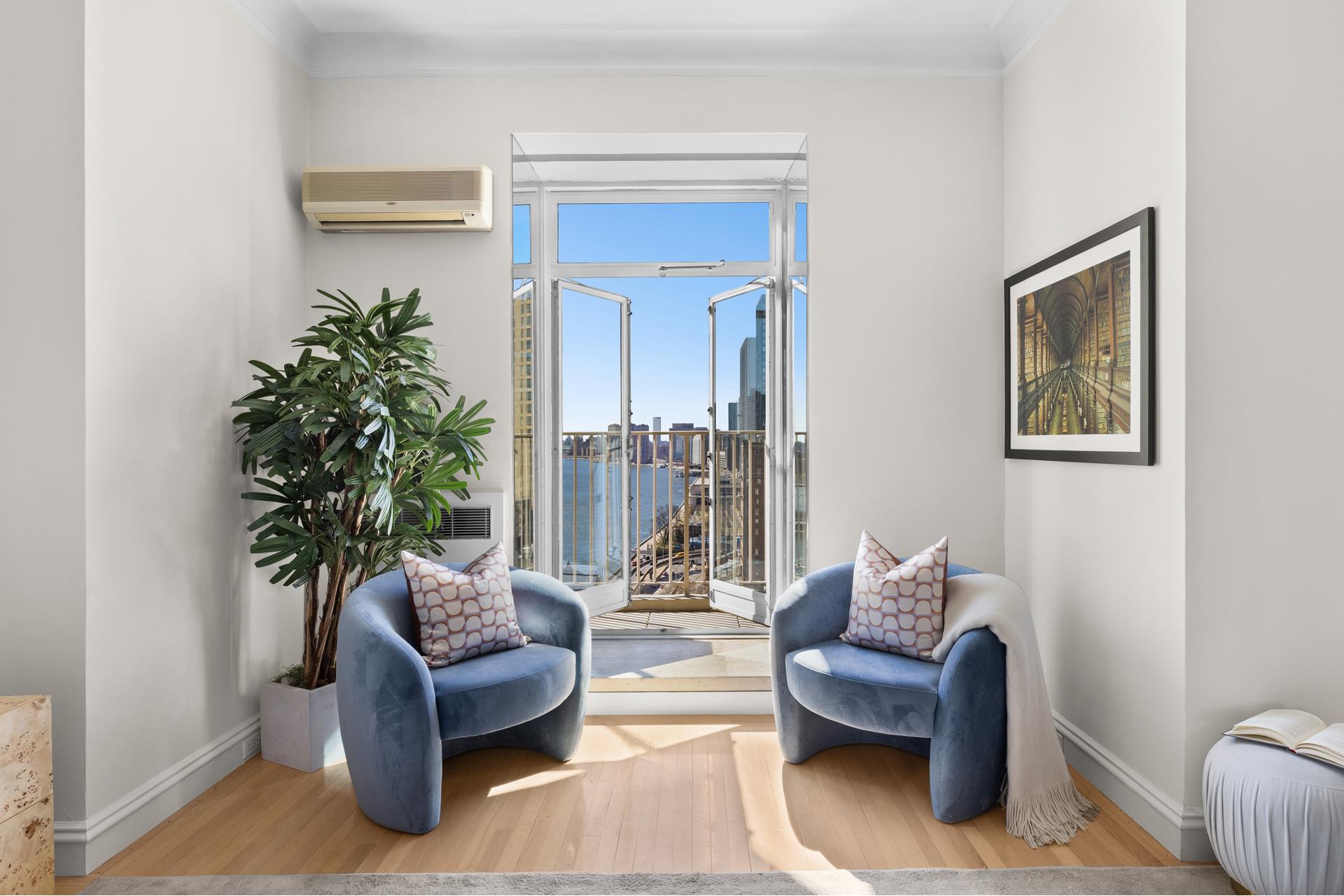435 E 52ND Street 15A