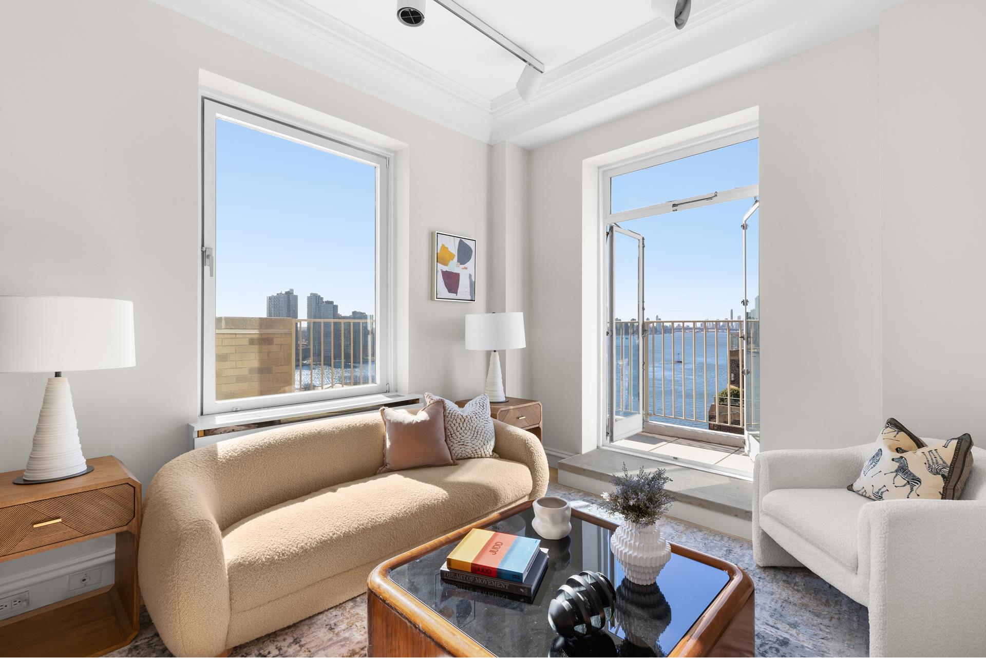 435 E 52ND Street 15A