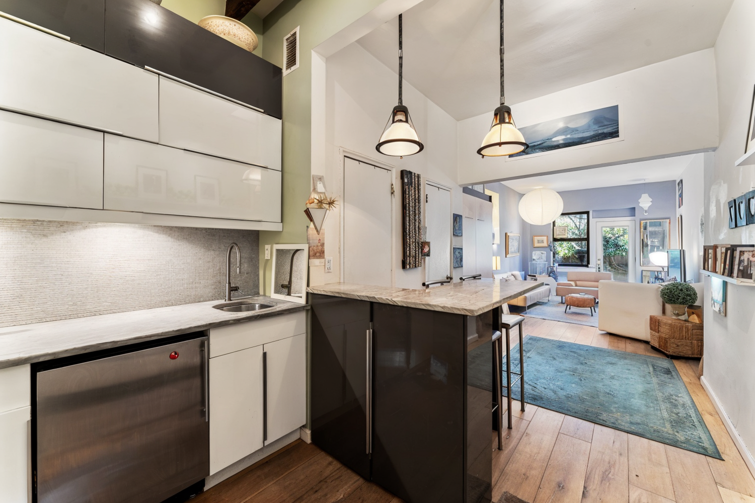240 E 32ND Street 1A