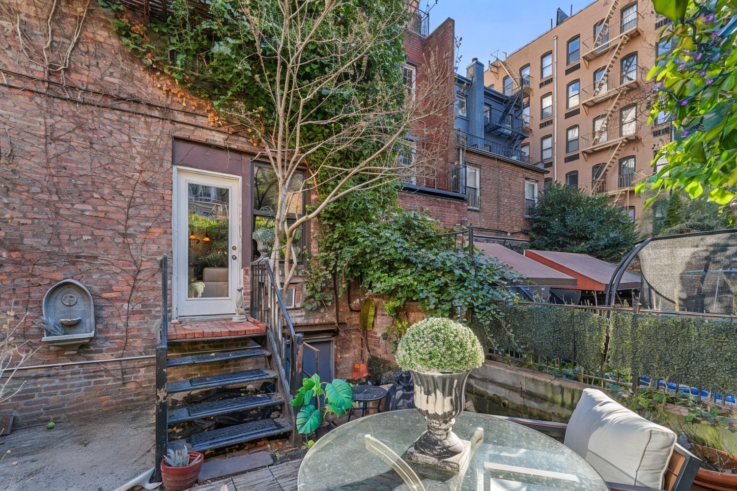 240 E 32ND Street 1A