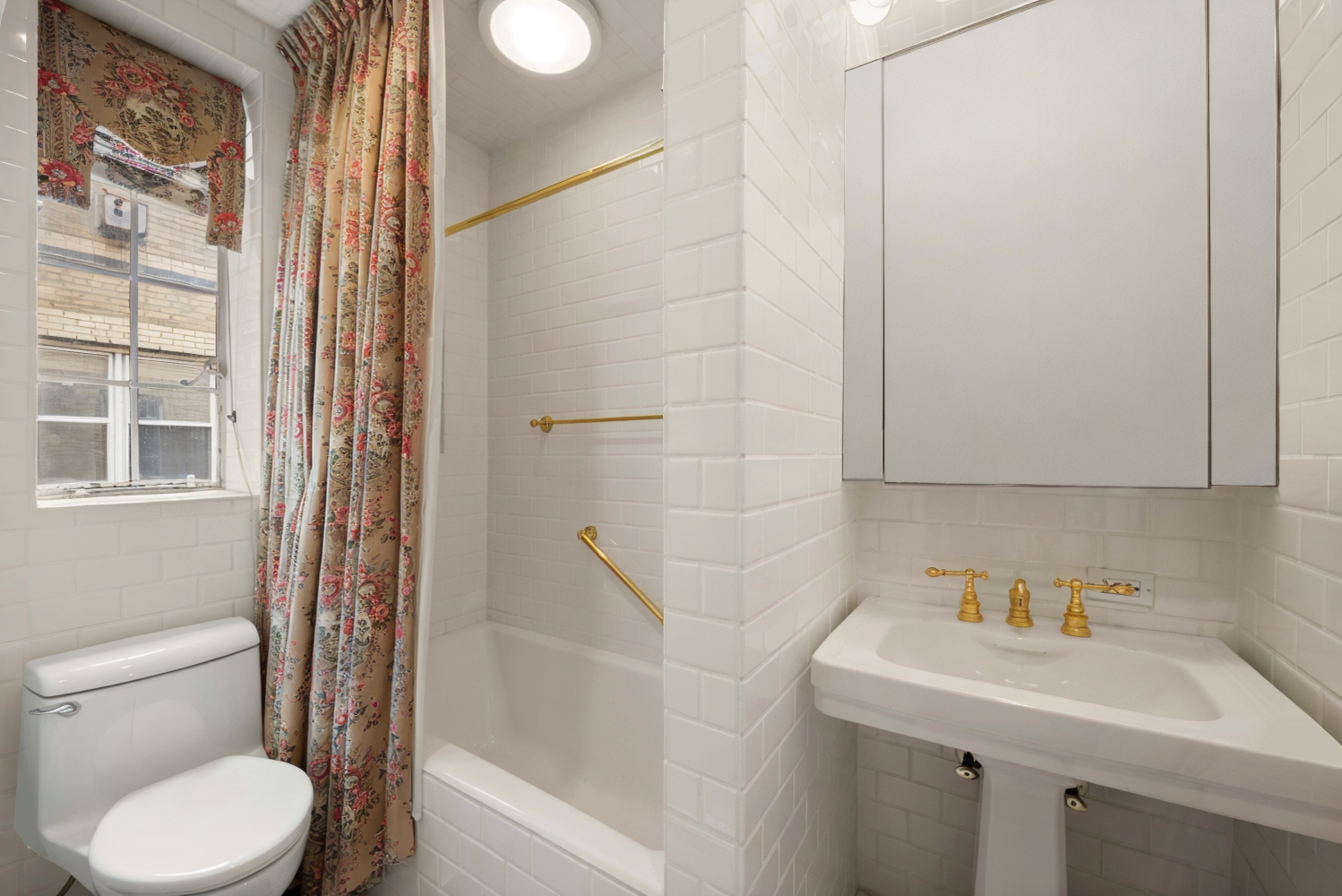444 E 52ND Street PHN