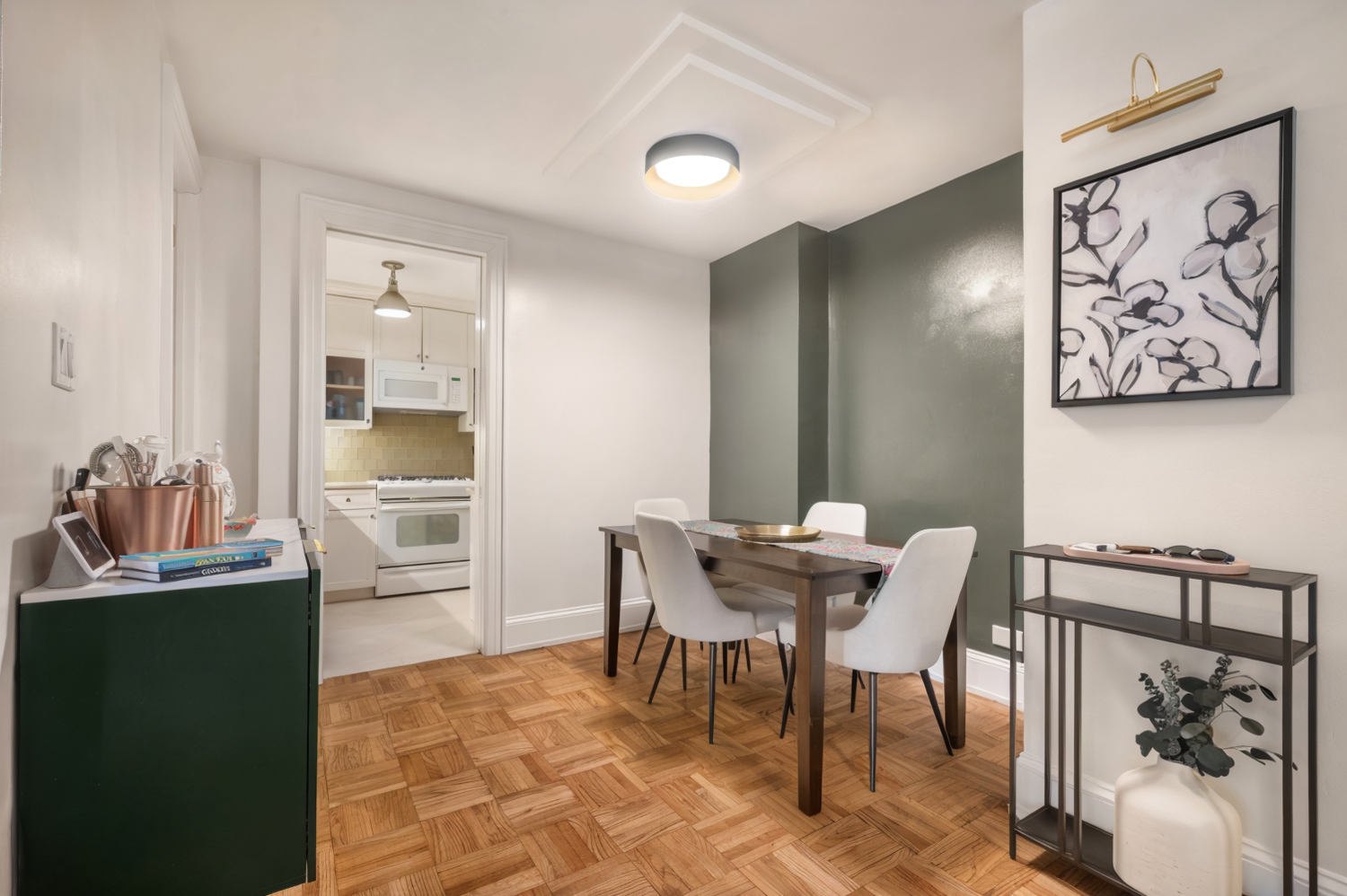 400 E 56TH Street 17J