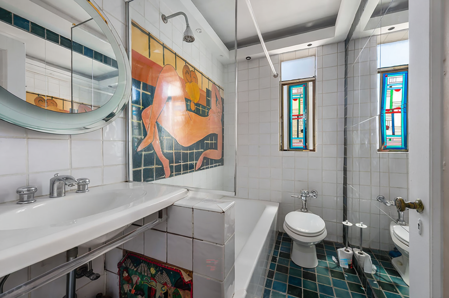 140 RIVERSIDE Drive 17LN