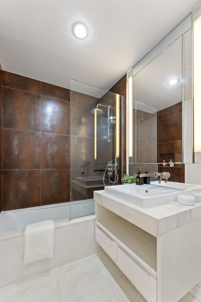 133 W 22ND Street 5J