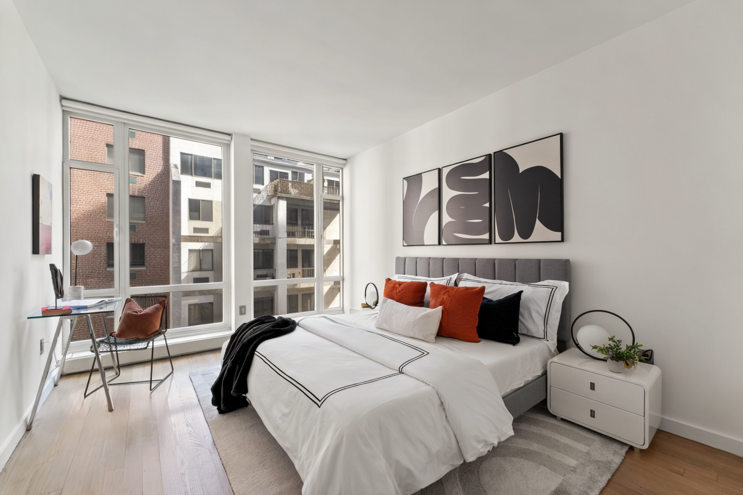 133 W 22ND Street 5J