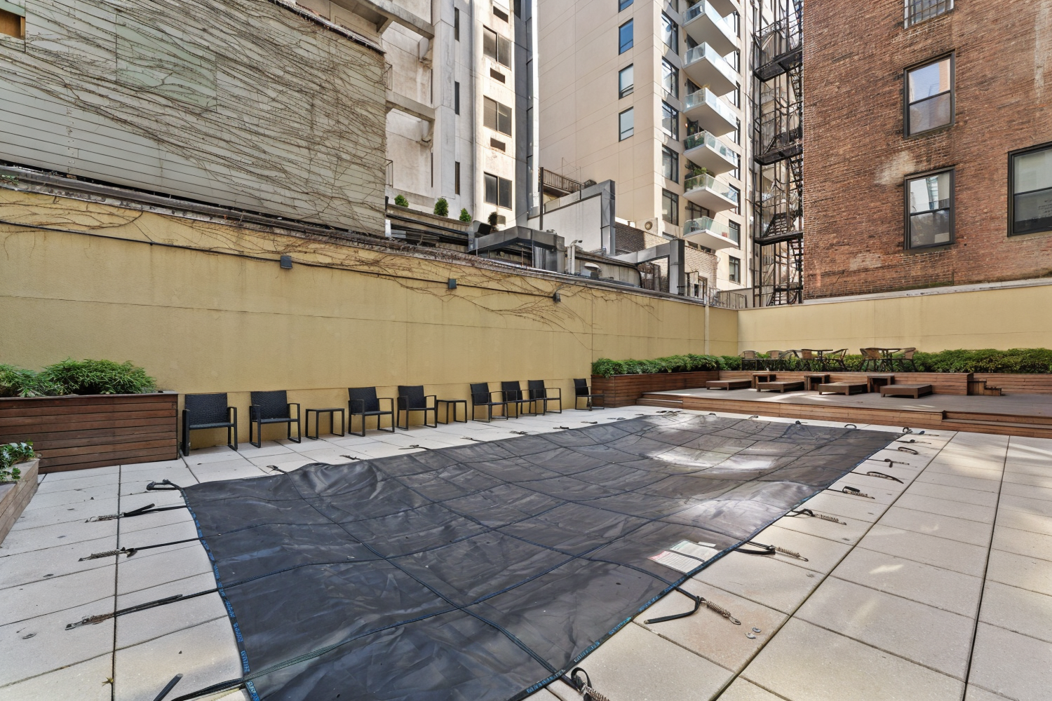 133 W 22ND Street 5J
