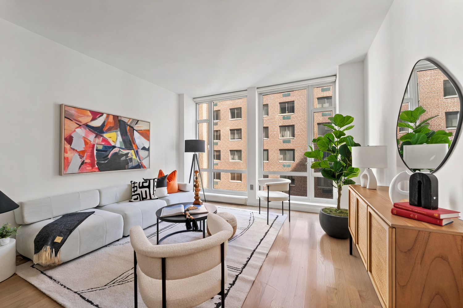 133 W 22ND Street 5J