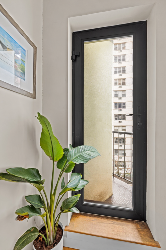 215 E 81ST Street 5B