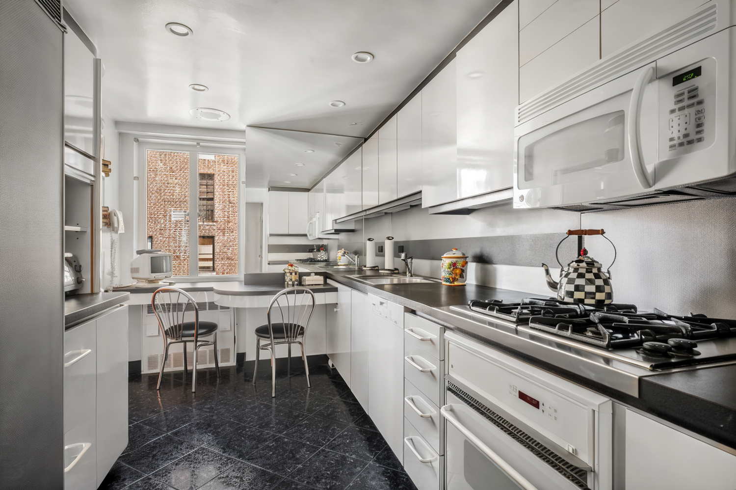 135 E 71ST Street 12A