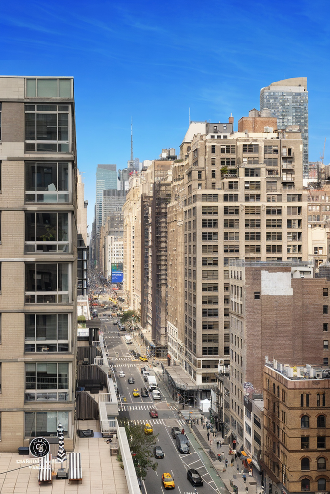 252 7TH Avenue 12I