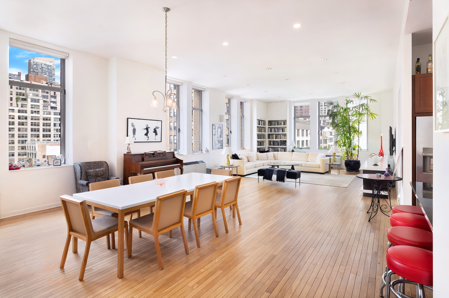 252 7TH Avenue 12I