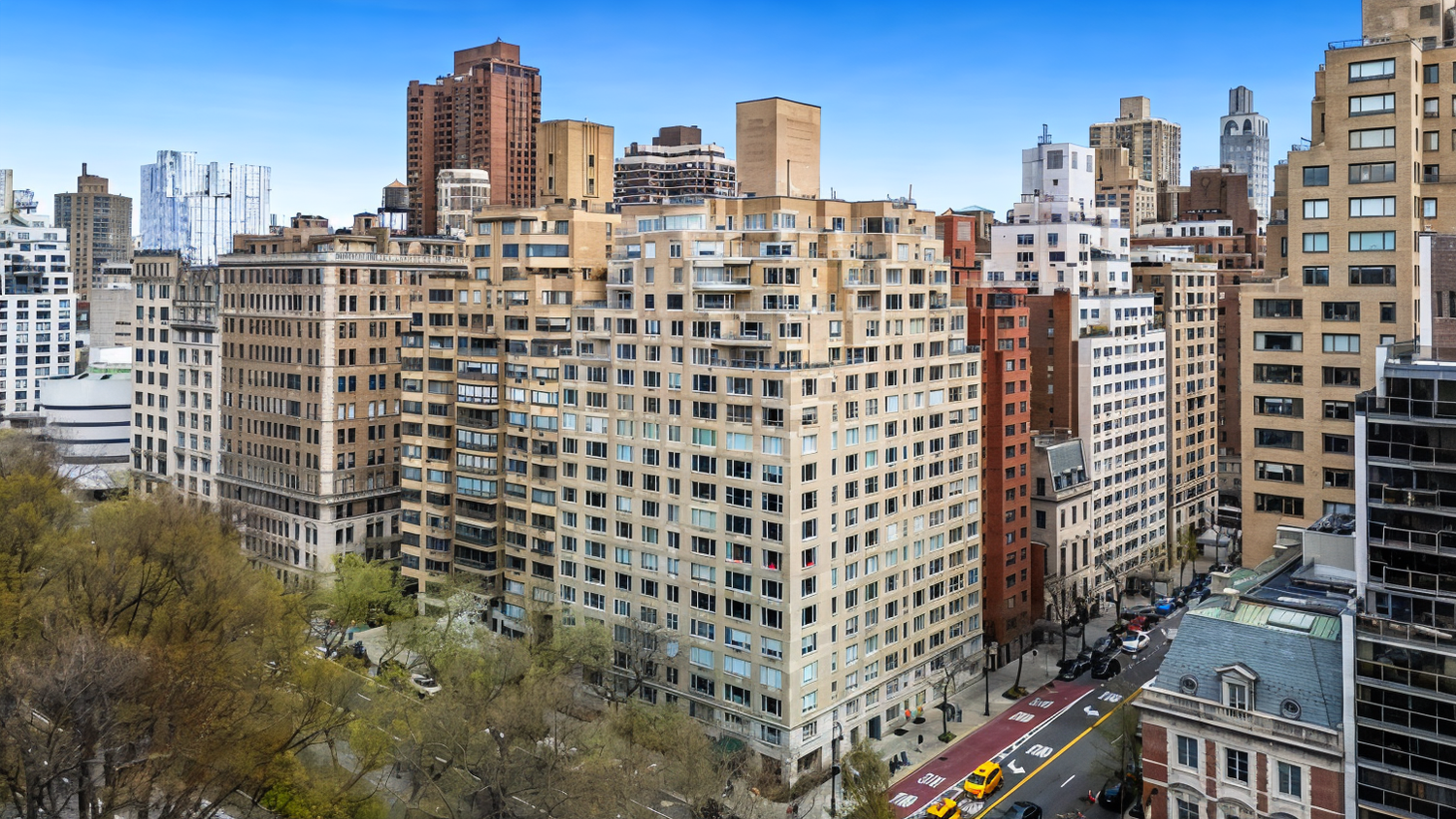 1050 5TH Avenue PHA