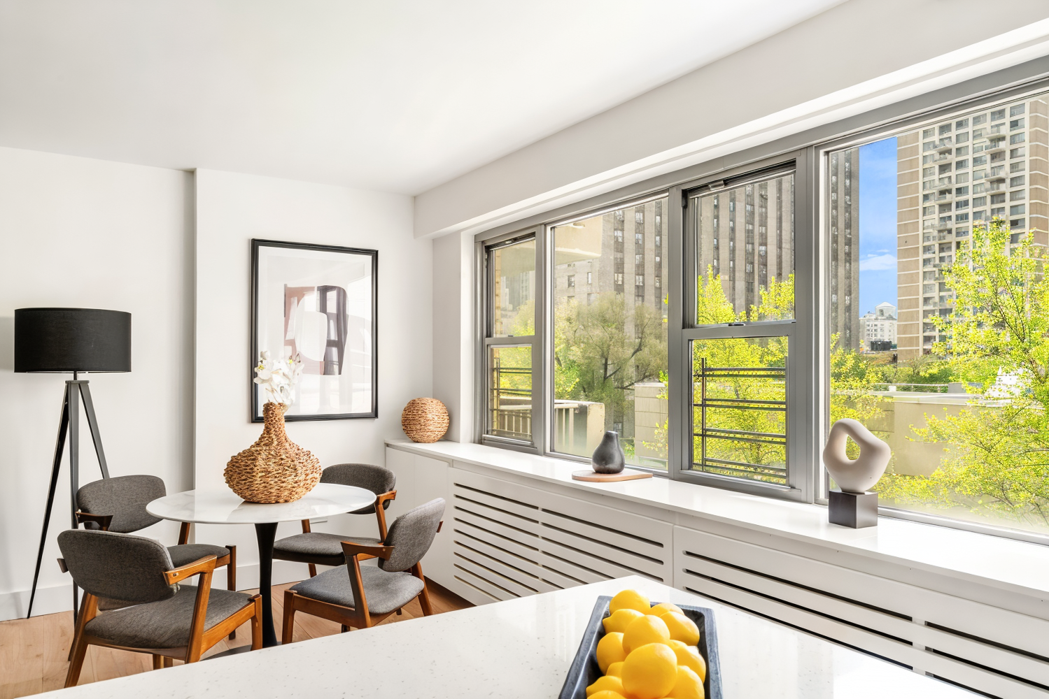 100 W 93RD Street 4K