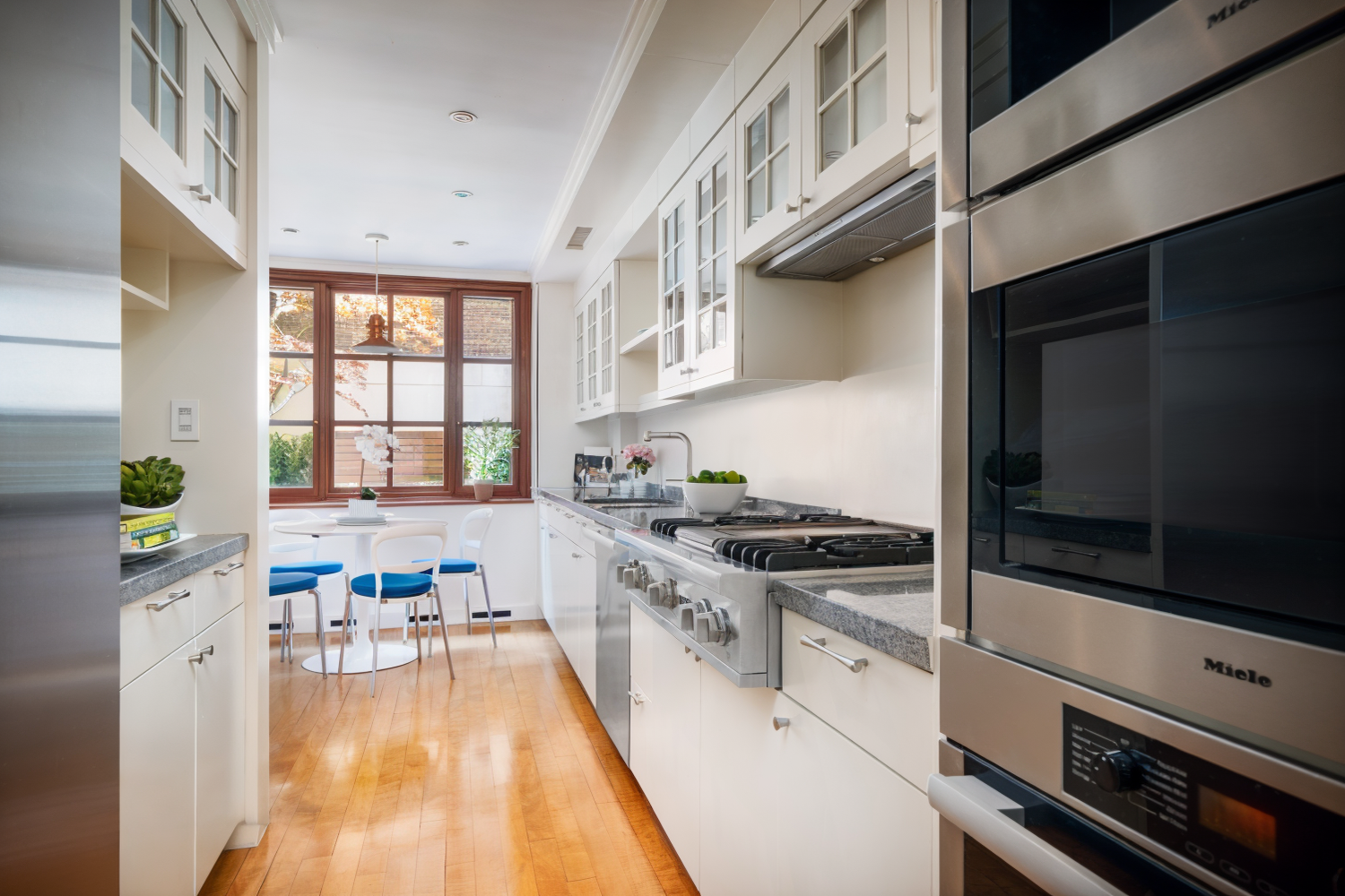 350 E 72ND Street 1A/2A