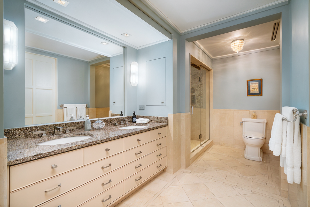 350 E 72ND Street 1A/2A