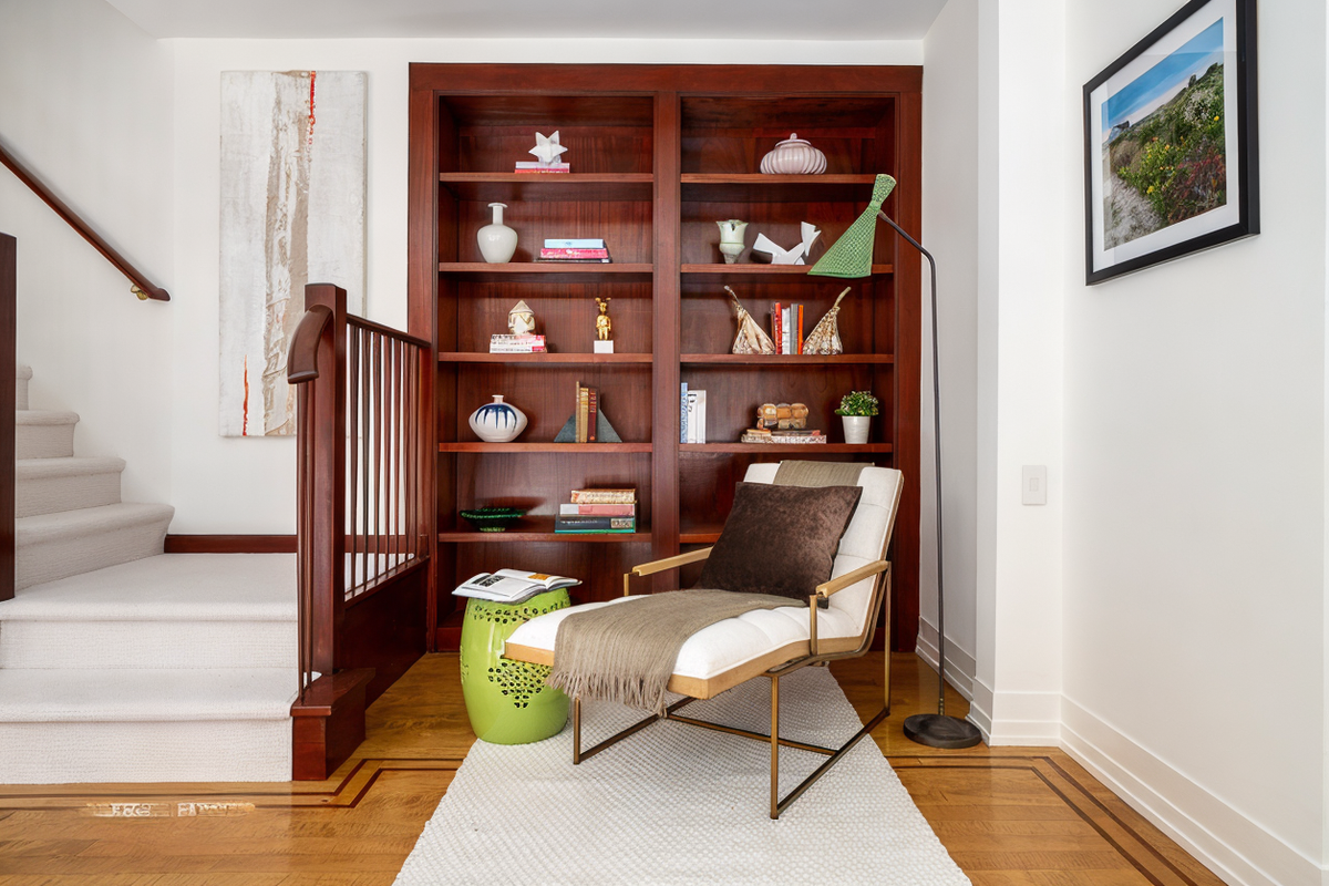 350 E 72ND Street 1A/2A