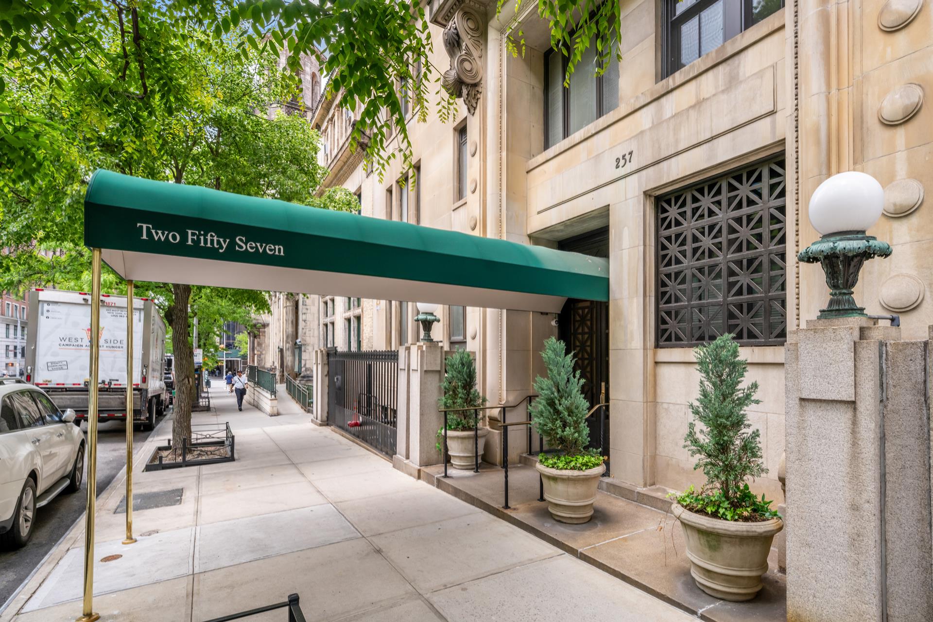 257 W 86TH Street 3/4A
