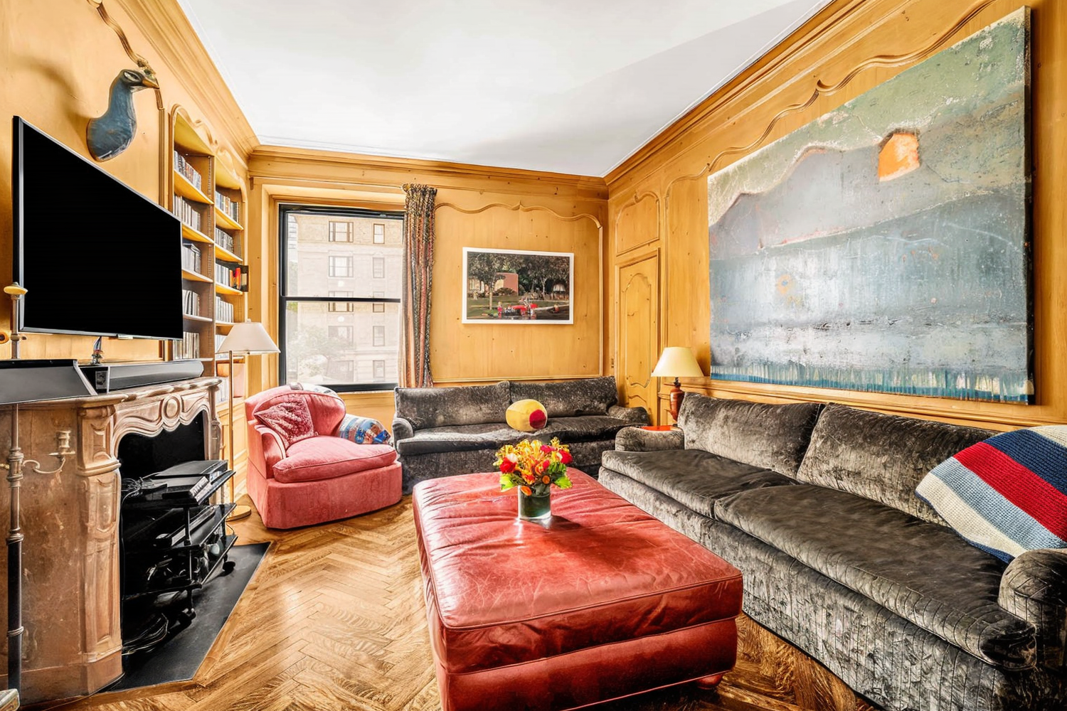 550 PARK Avenue 2E