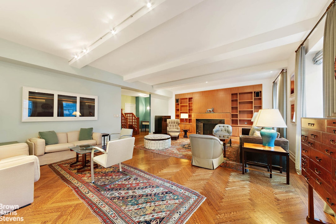 155 E 72ND Street 11/12A