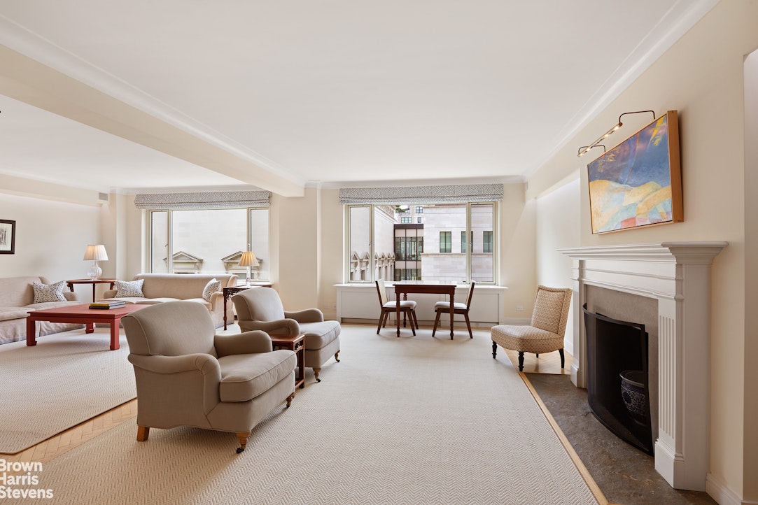 3 E 71ST Street 7/8C