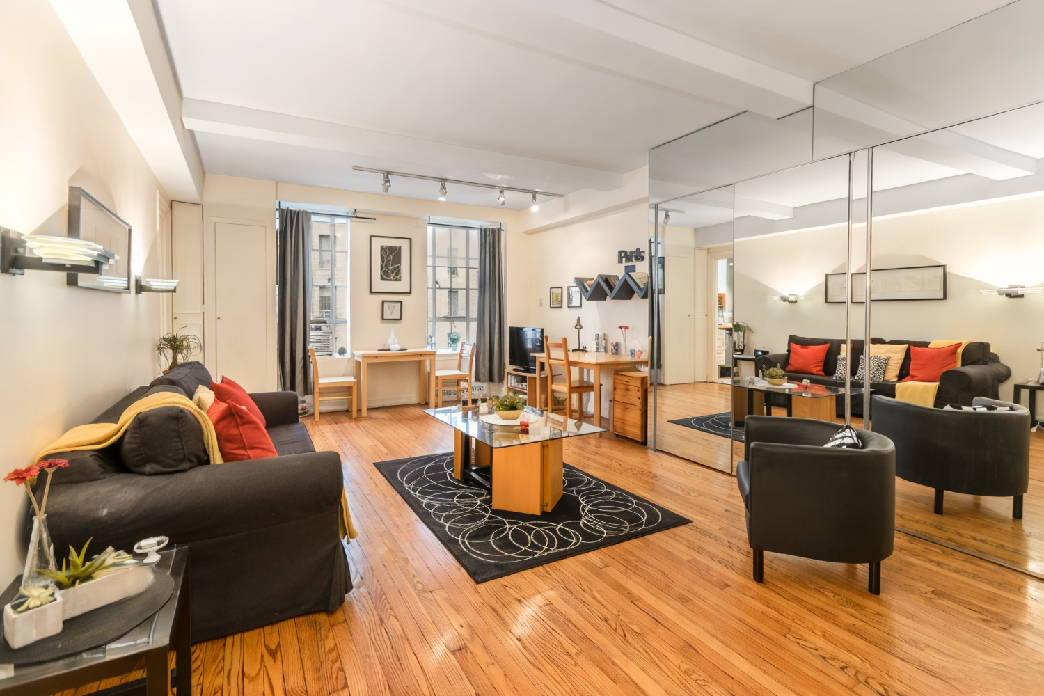 353 W 56TH Street 6L