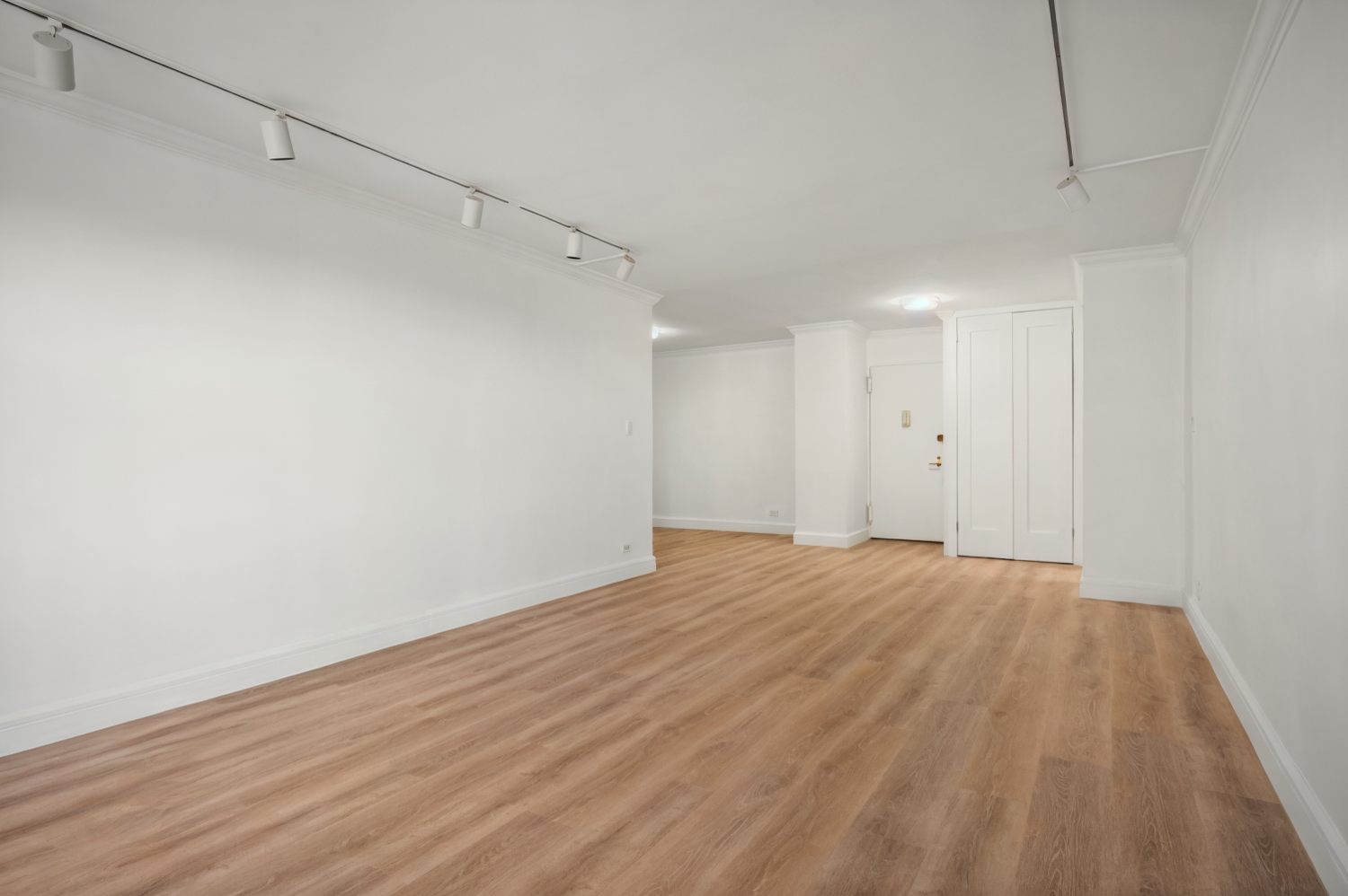 400 E 56TH Street 31J