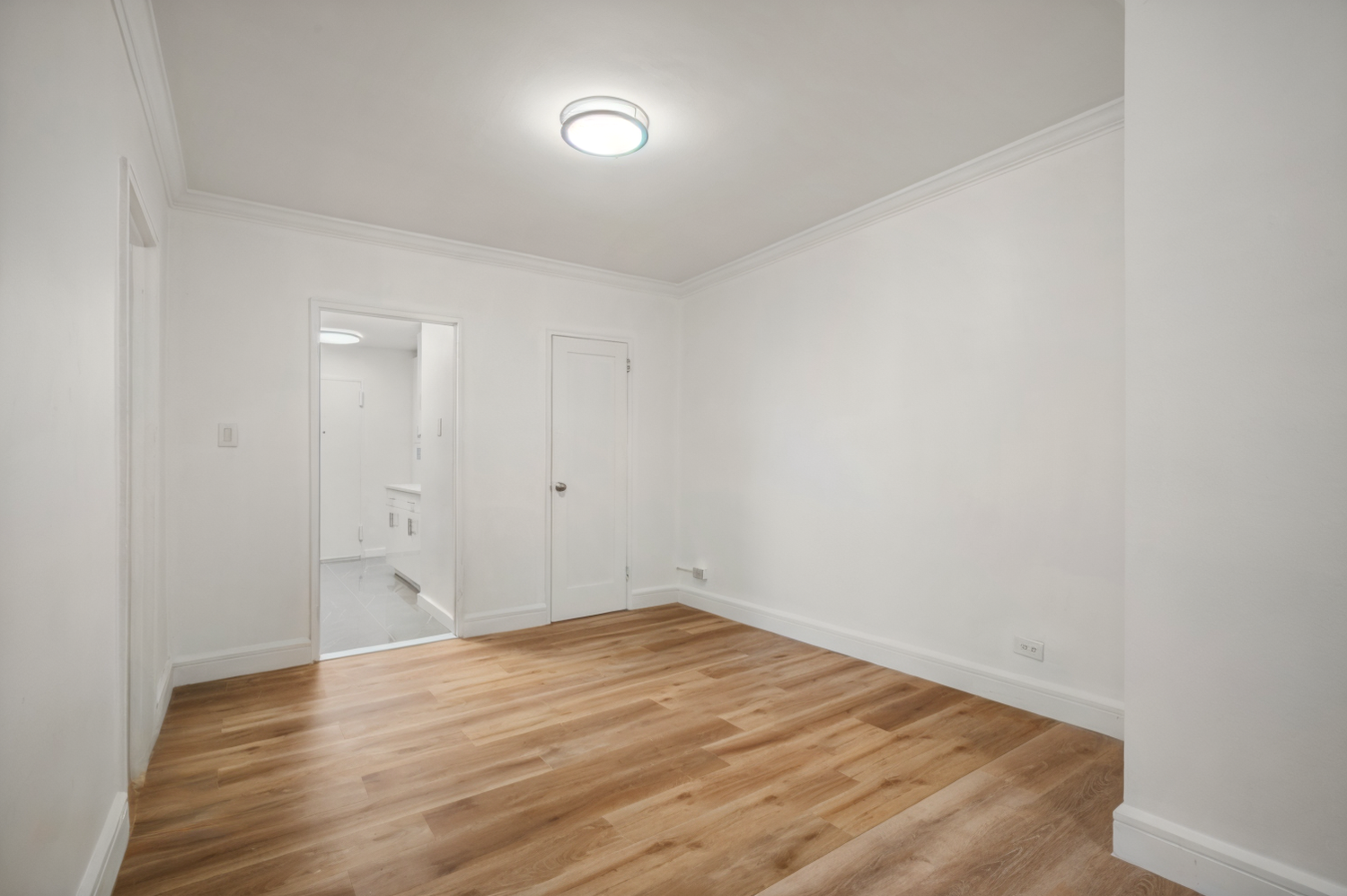 400 E 56TH Street 31J