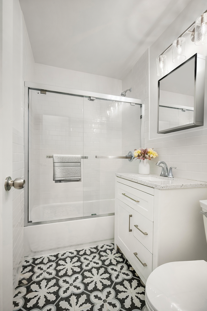 400 E 56TH Street 31J