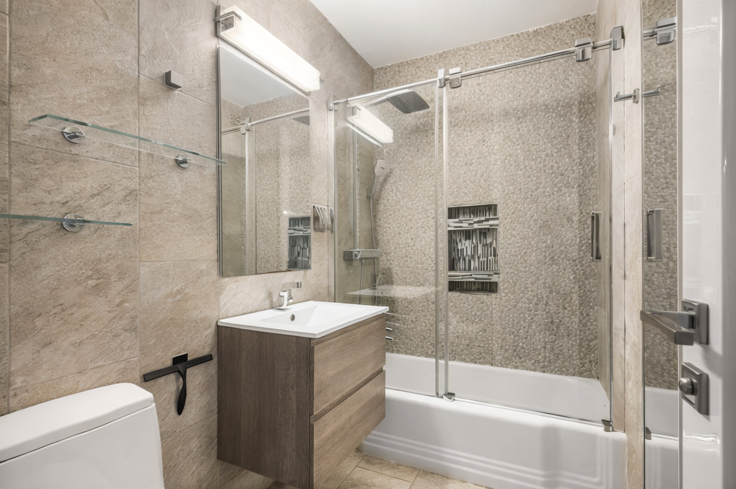 118 E 60TH Street 7B