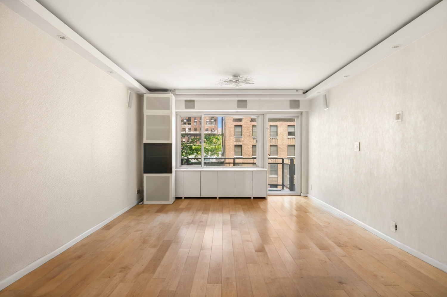 118 E 60TH Street 7B