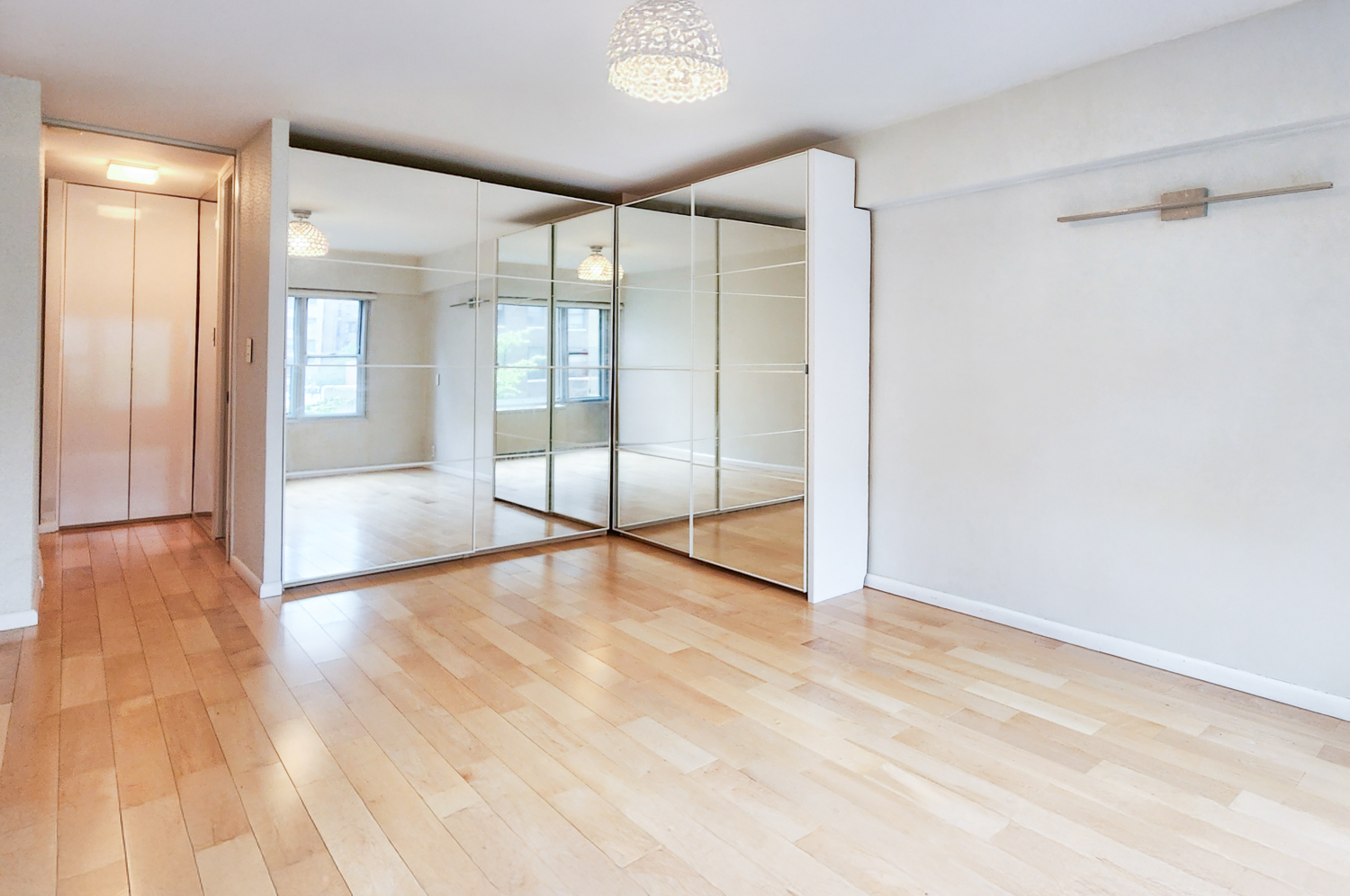 118 E 60TH Street 7B