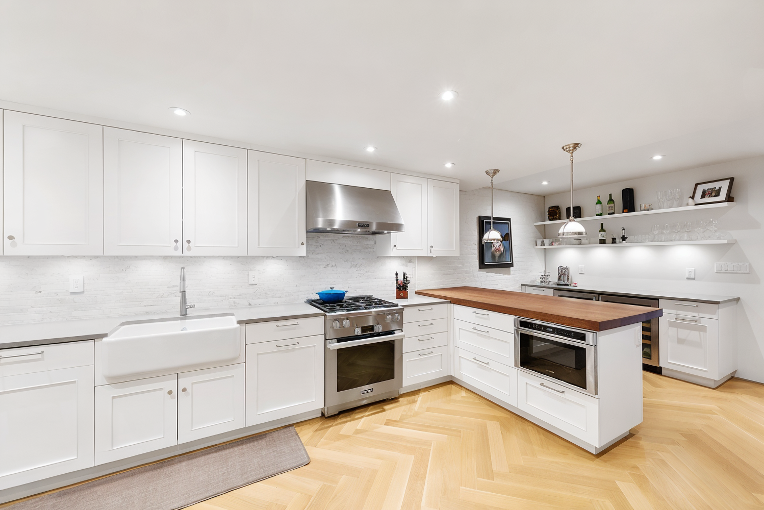 472 GREENWICH Street 6THFLOOR