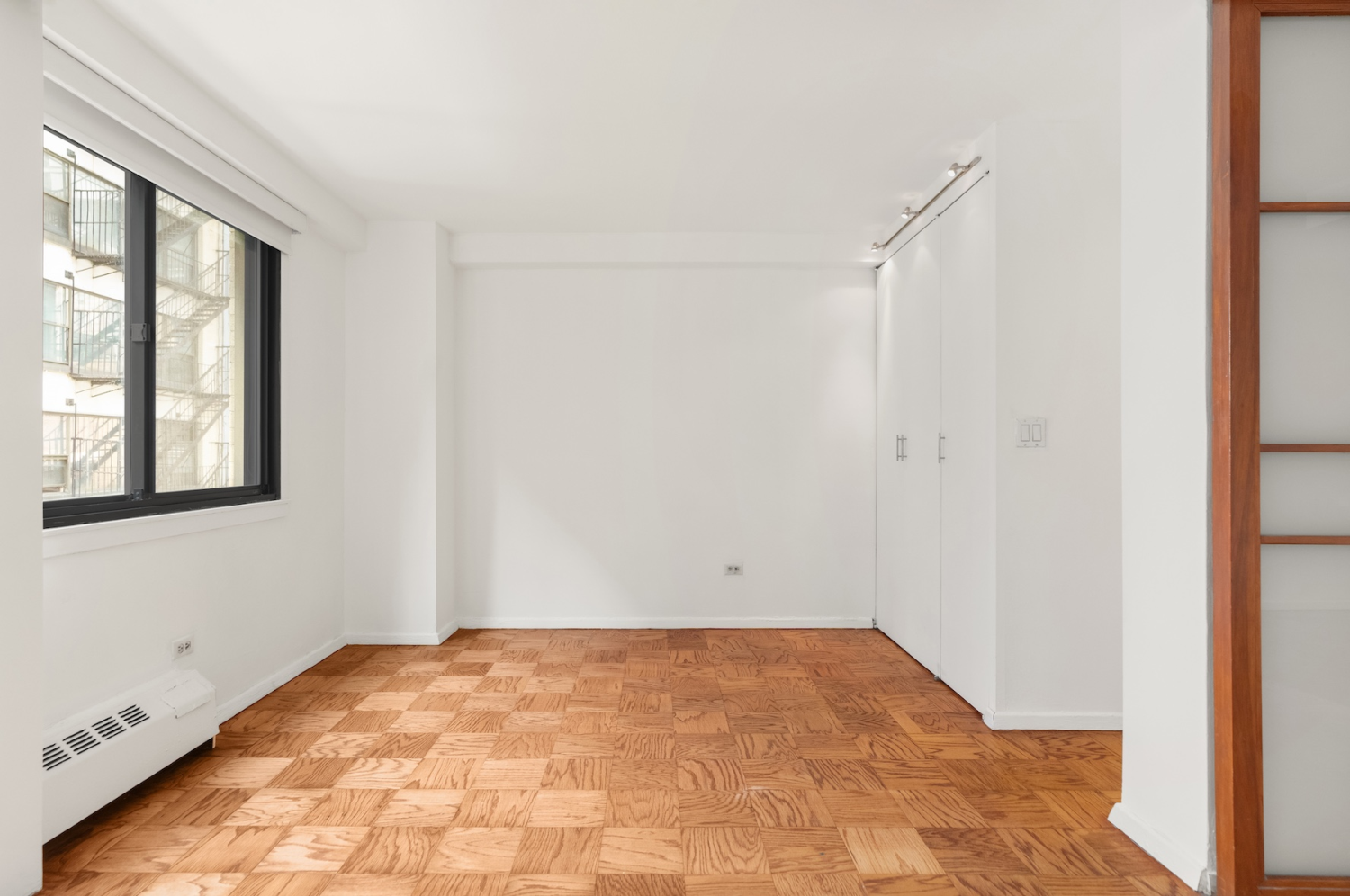 16 W 16TH Street 7RN