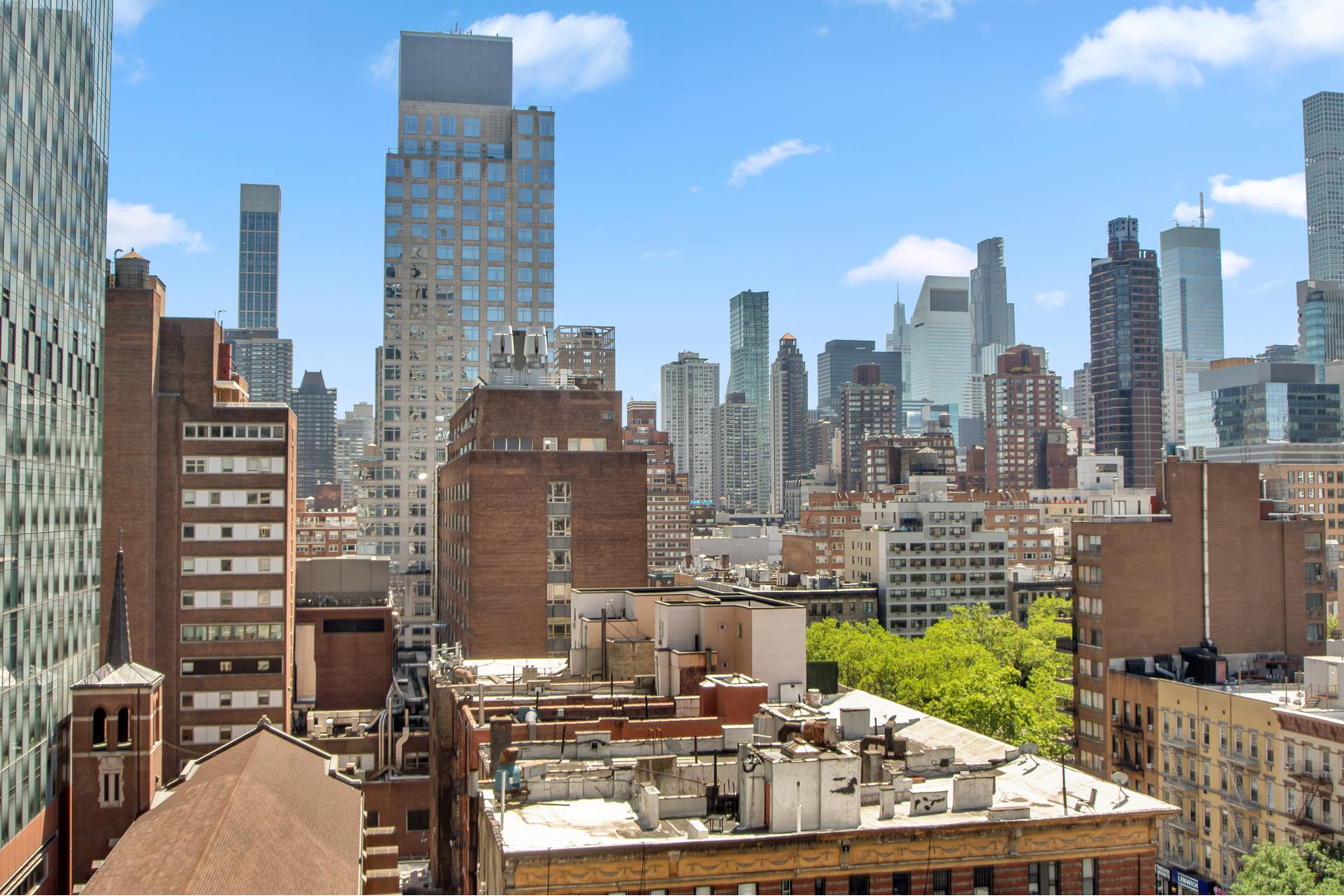 400 E 70TH Street 1208