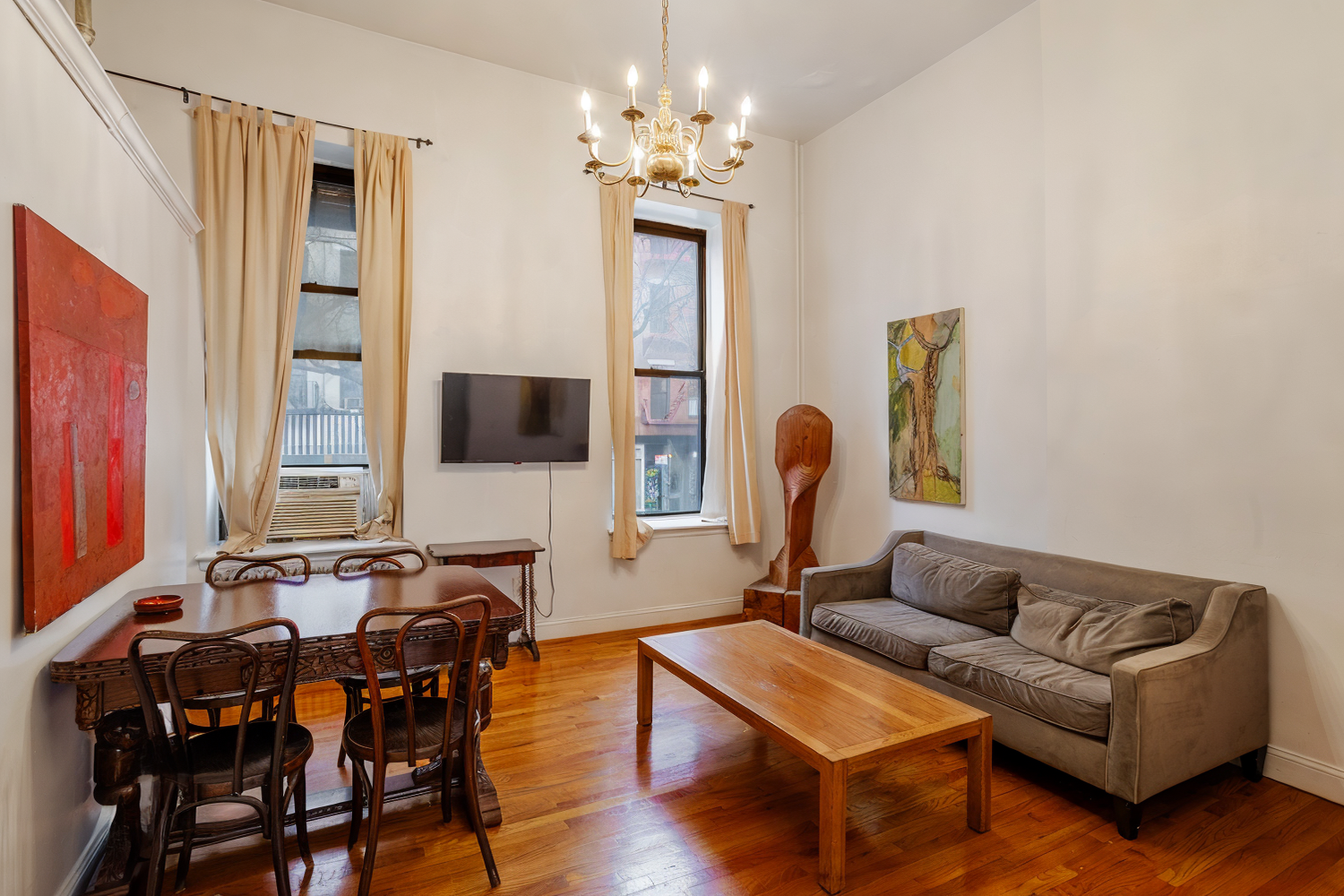 274 E 10TH Street MULTIFAMI