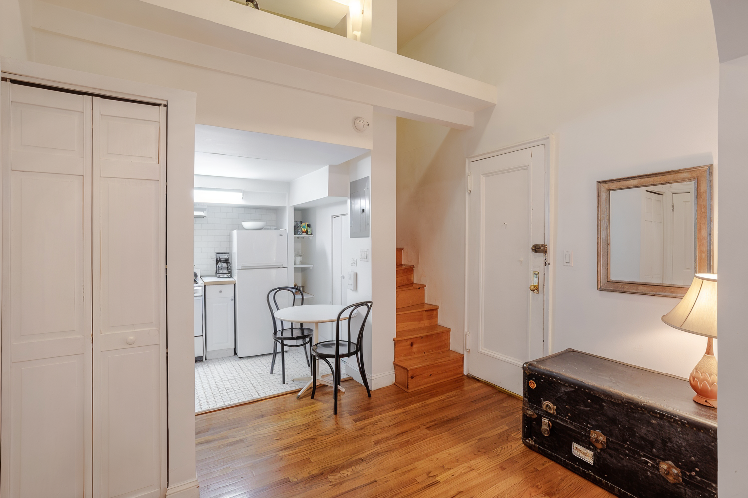 274 E 10TH Street MULTIFAMI