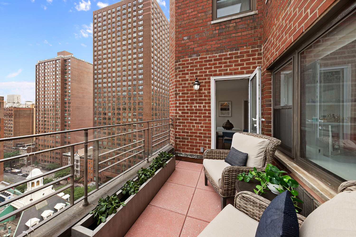 165 E 72ND Street 16D