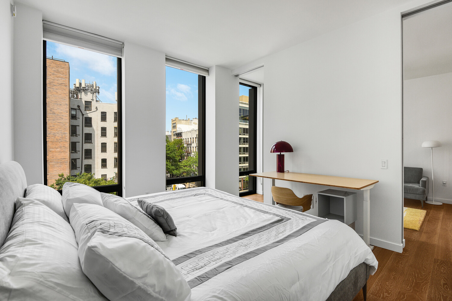 287 E HOUSTON Street 4B