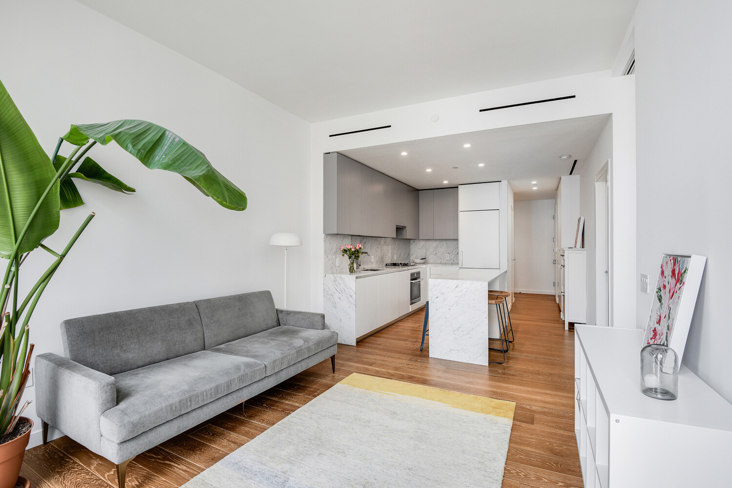 287 E HOUSTON Street 4B