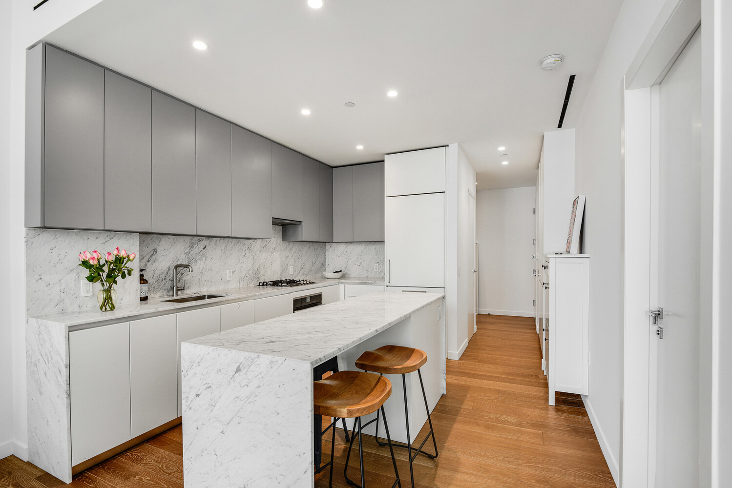 287 E HOUSTON Street 4B