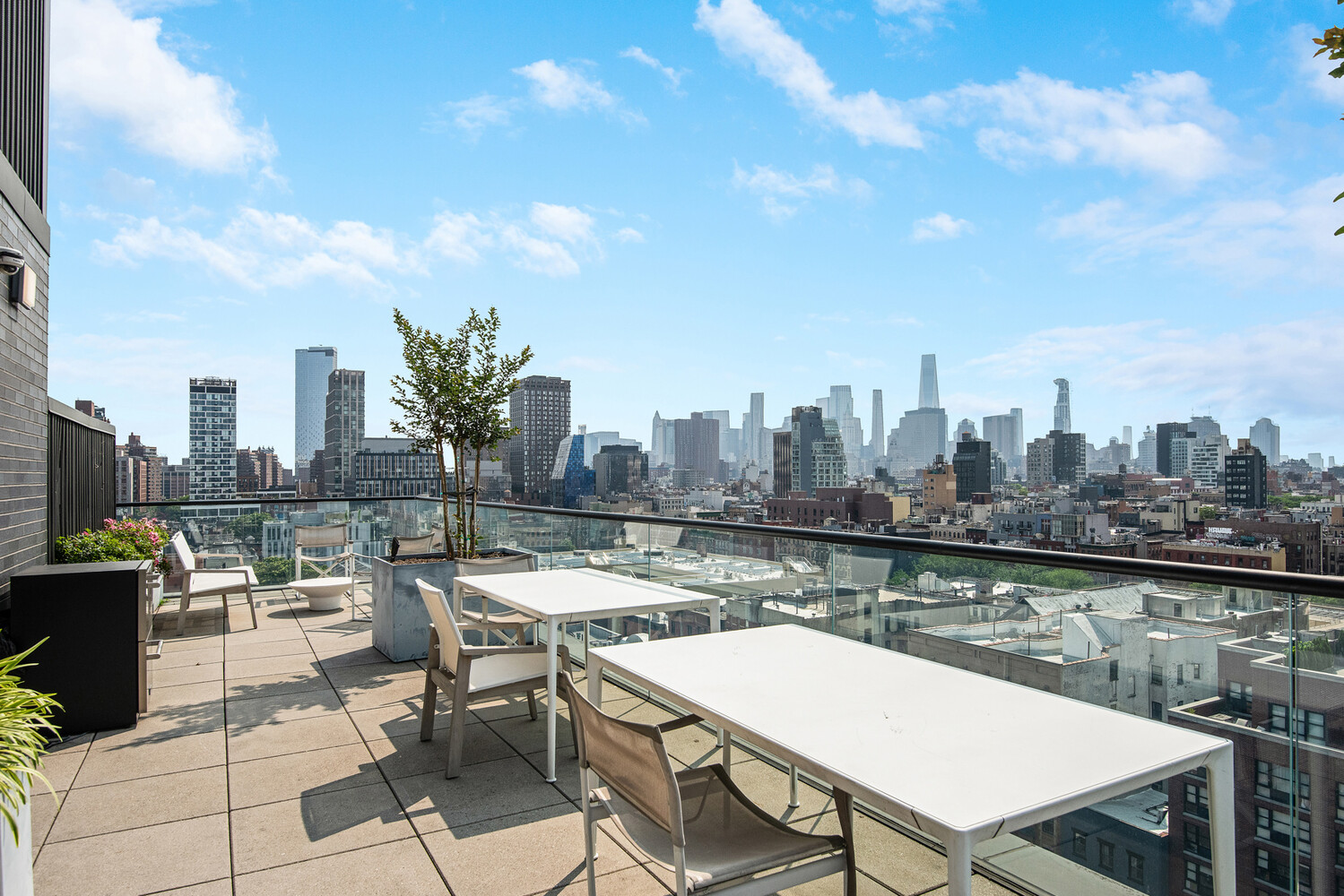 287 E HOUSTON Street 4B