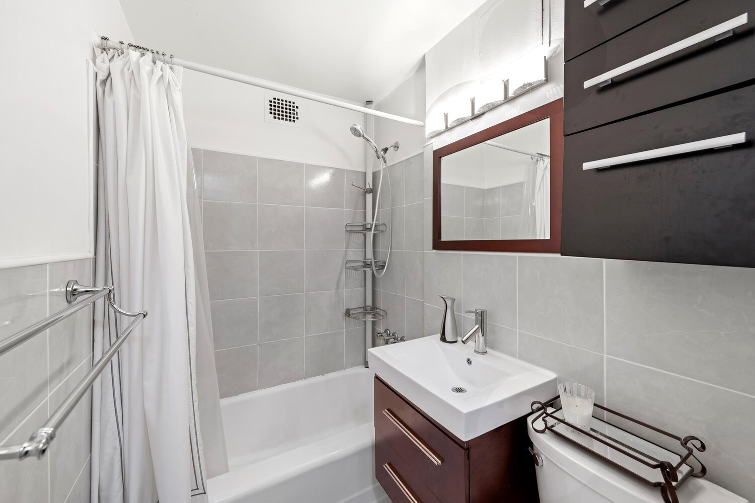 229 E 28TH Street 6B