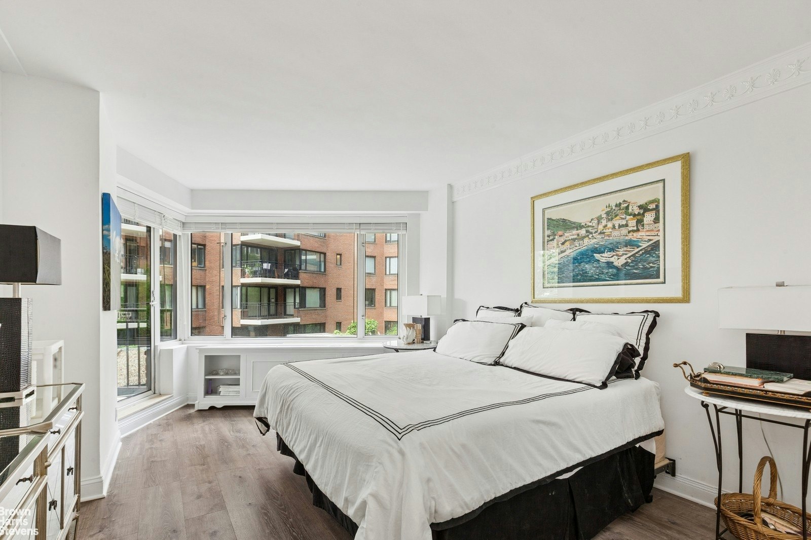 60 SUTTON Place S 3EN