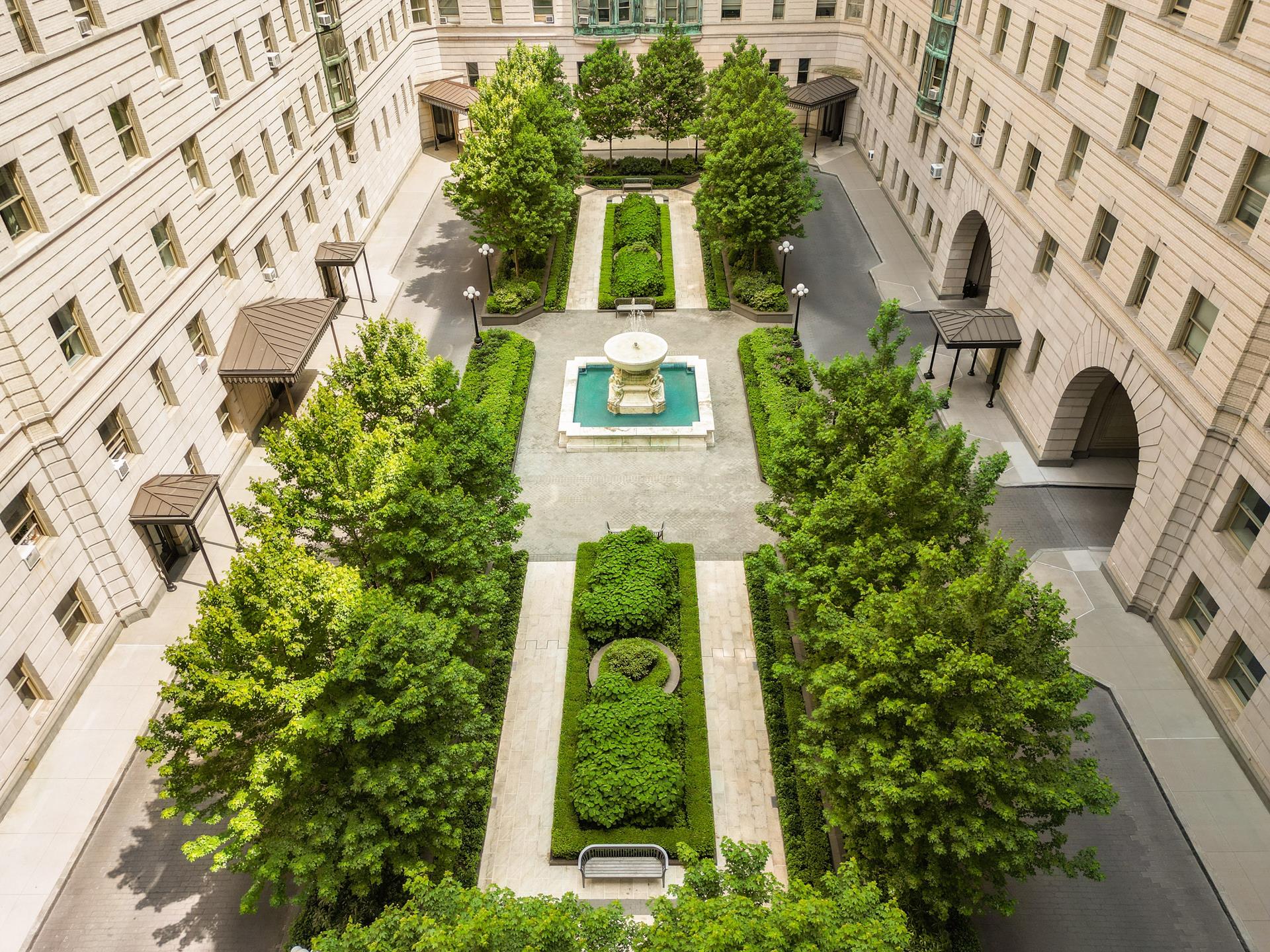 225 W 86TH Street 407