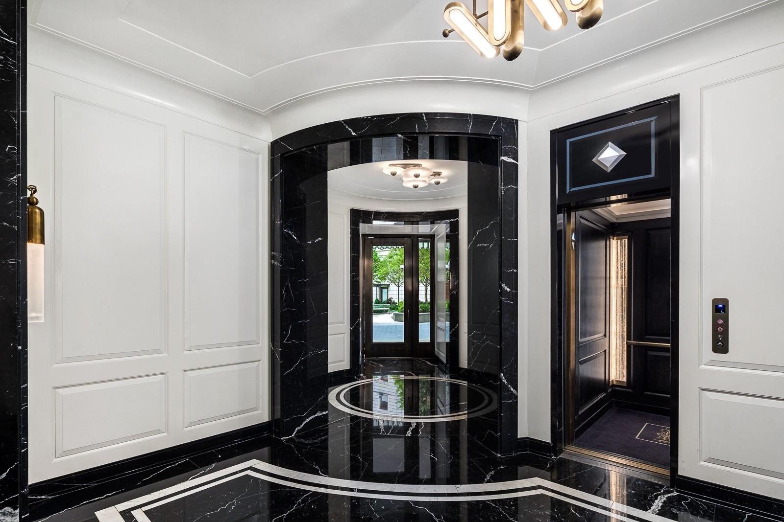 225 W 86TH Street 407