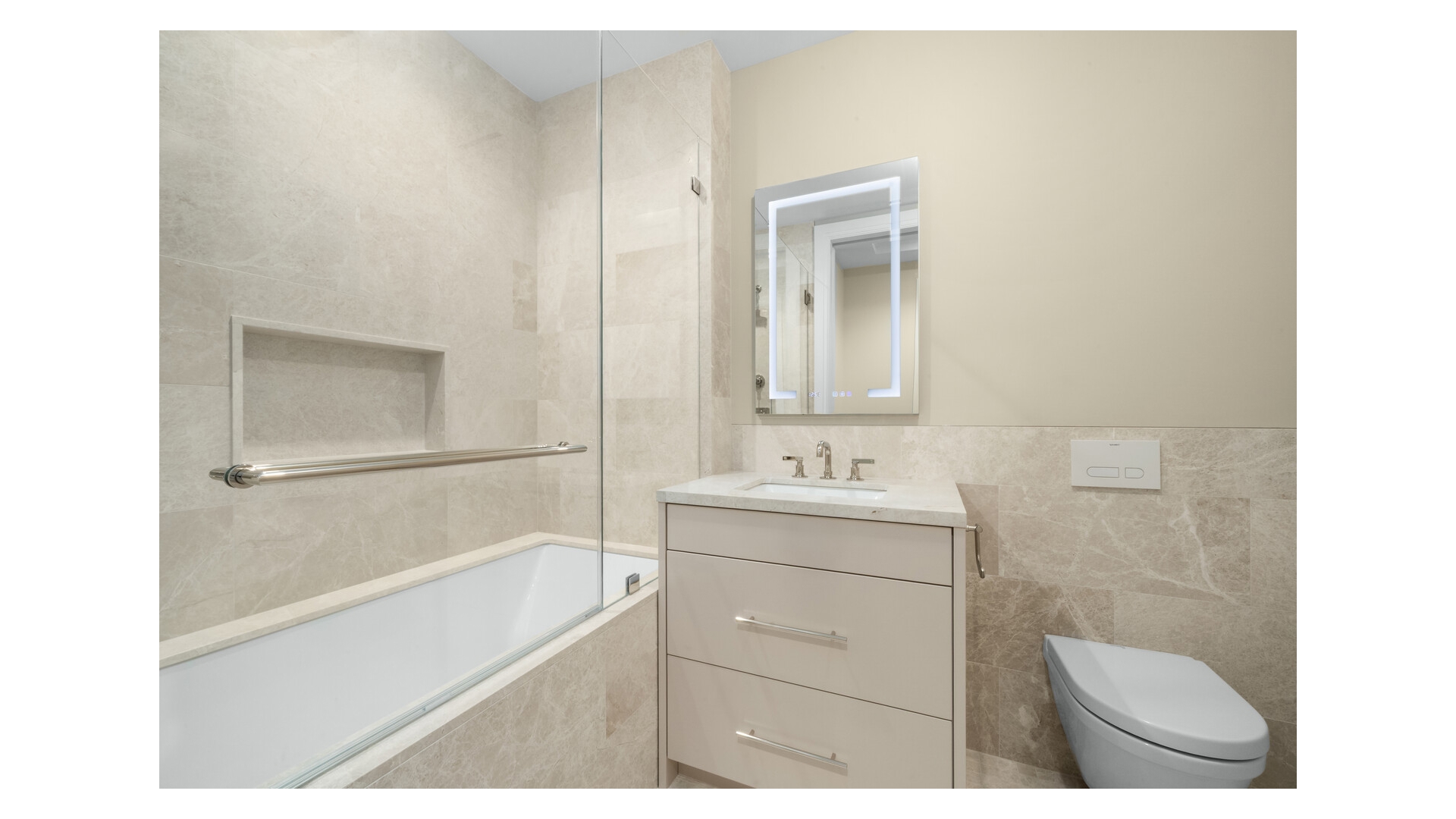 225 W 86TH Street 407