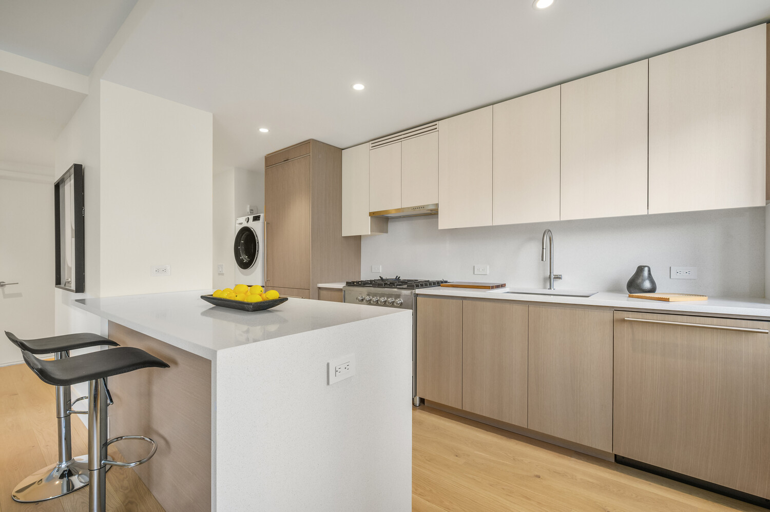 100 W 93RD Street 9C