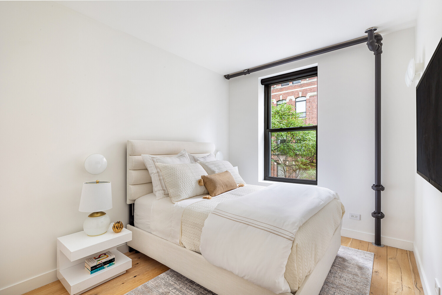 414 W 51ST Street 3