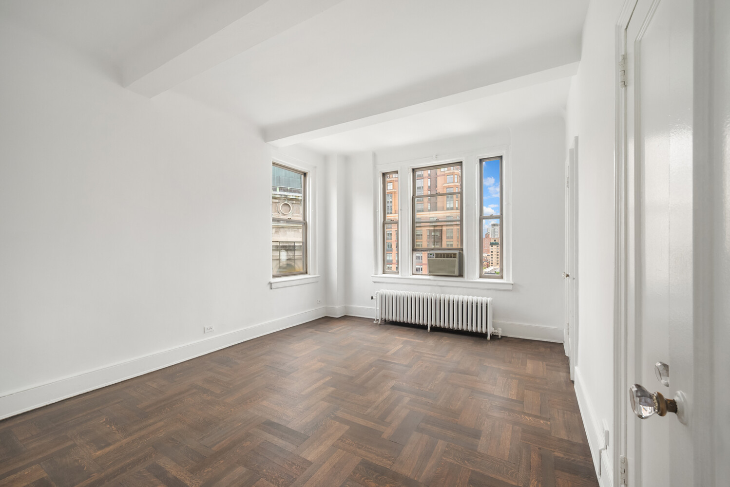 1065 LEXINGTON Avenue 11E