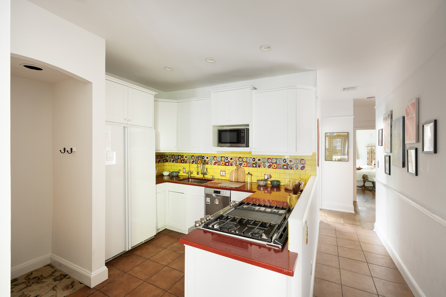 421 4TH Street 1